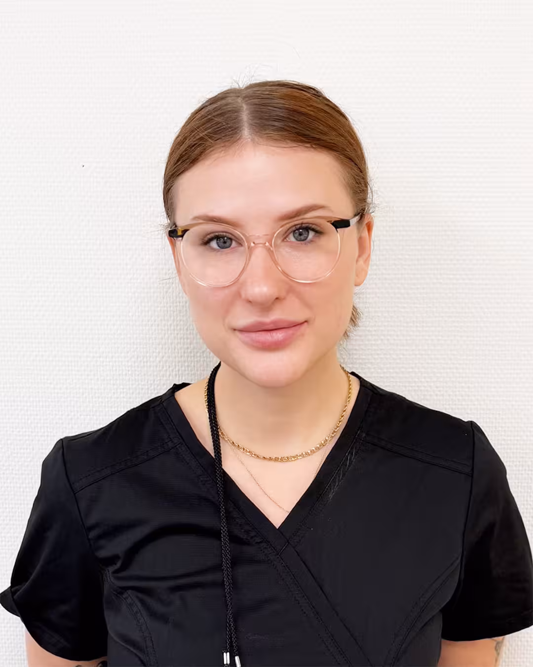 _Julia Lund – Tandsköterska_converted